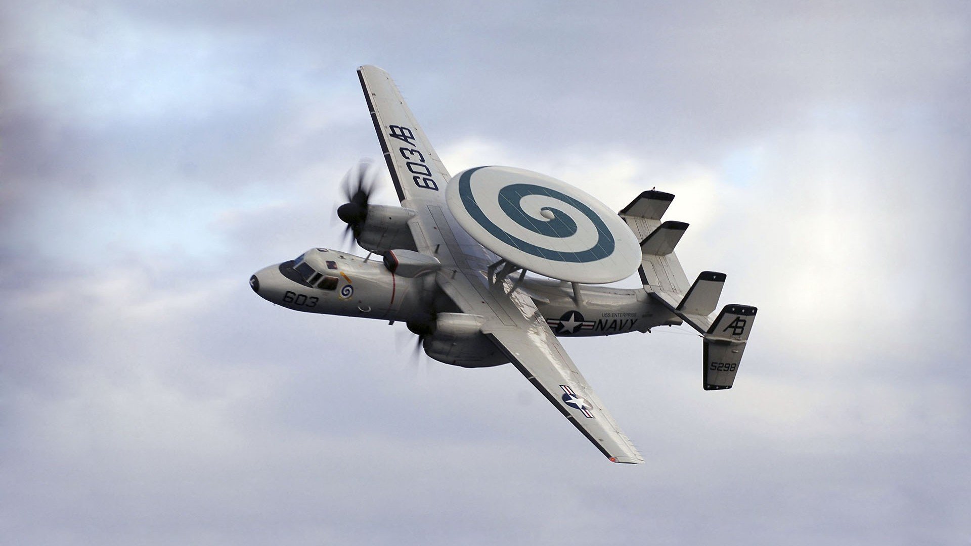 新秀崛起:本赛季最耀眼的潜力股球员报道,新秀崛起中场