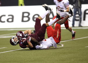 爱游戏体育在线-国足比赛球员表现排名，国足队员排名